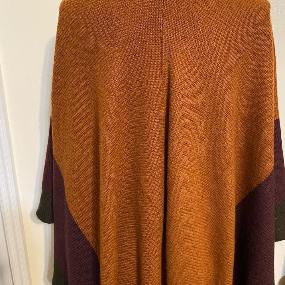 OSFM Multi Fall Color Wrap Sweater With Pockets One Size - Picture 5 of 8